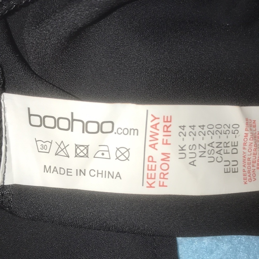 BOOHOO midi sheer ruffle bell long sleeve embellished Swiss dots NWT size 20 - Picture 5 of 11
